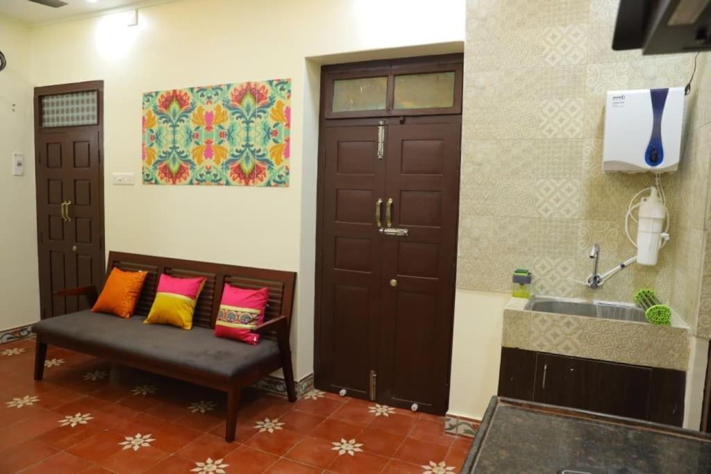 Heritage Home With 3 Bed/3 Bath With Kitchen In A Residential Neighborhood. Madurai Eksteriør billede