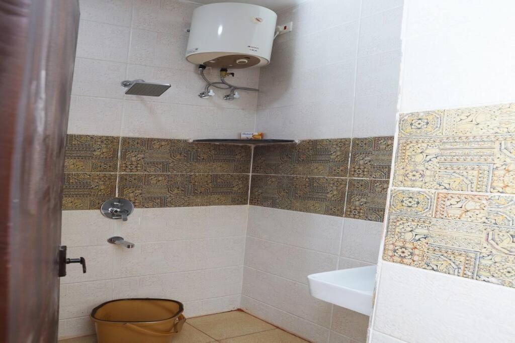 Heritage Home With 3 Bed/3 Bath With Kitchen In A Residential Neighborhood. Madurai Eksteriør billede