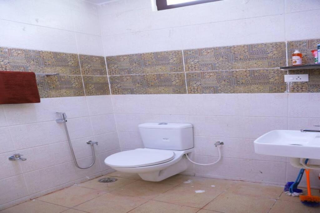 Heritage Home With 3 Bed/3 Bath With Kitchen In A Residential Neighborhood. Madurai Eksteriør billede