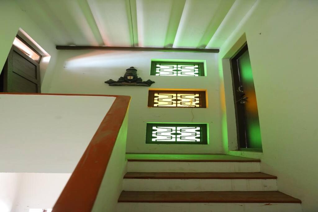 Heritage Home With 3 Bed/3 Bath With Kitchen In A Residential Neighborhood. Madurai Eksteriør billede