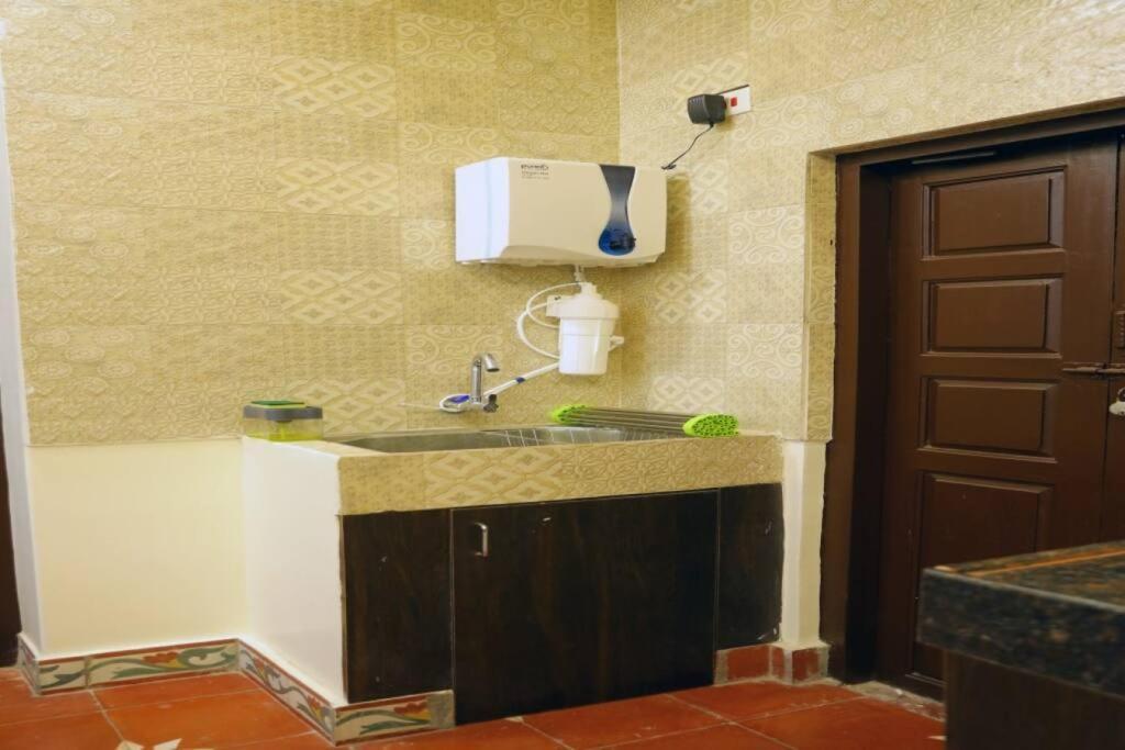 Heritage Home With 3 Bed/3 Bath With Kitchen In A Residential Neighborhood. Madurai Eksteriør billede