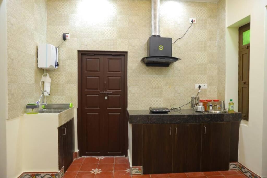 Heritage Home With 3 Bed/3 Bath With Kitchen In A Residential Neighborhood. Madurai Eksteriør billede