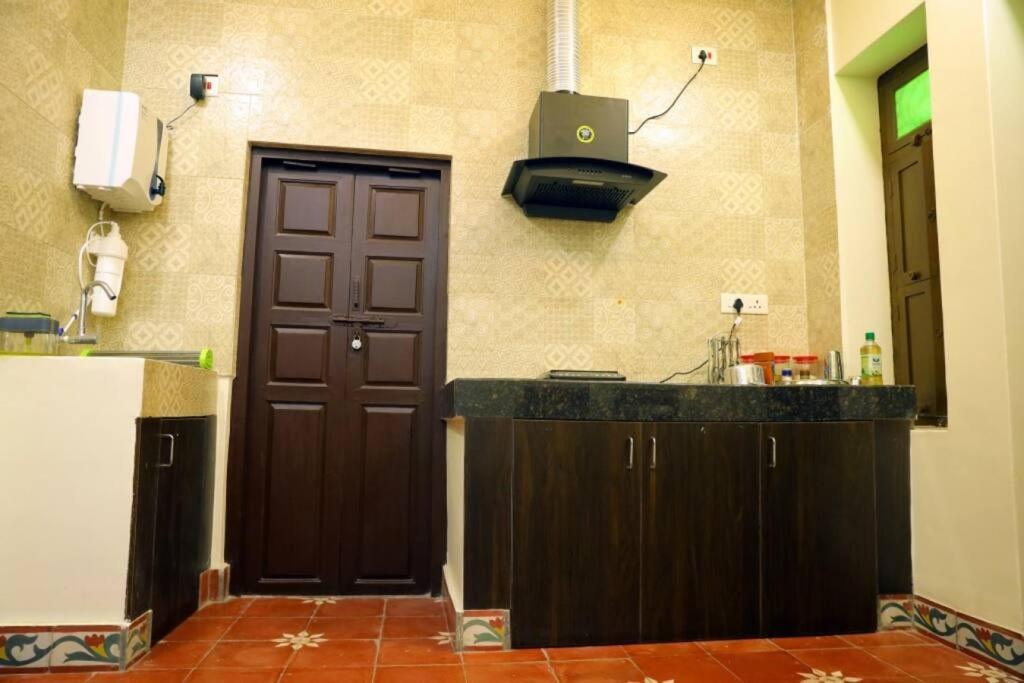 Heritage Home With 3 Bed/3 Bath With Kitchen In A Residential Neighborhood. Madurai Eksteriør billede
